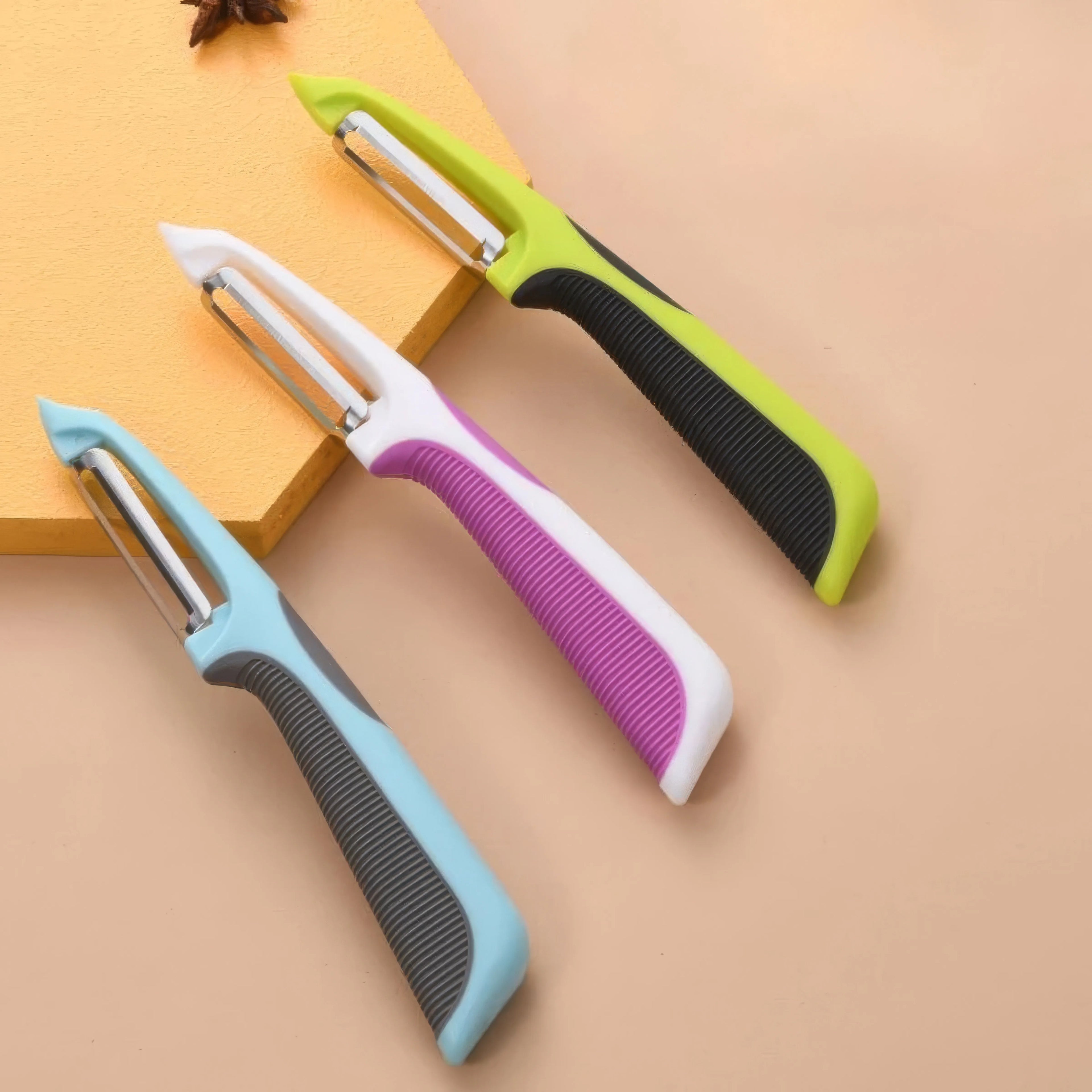 1 Green Peeler, Sharp Peeling Blade, Reusable, Suitable for Household, Dining, Potato Peeler, Kitchen Small Tool