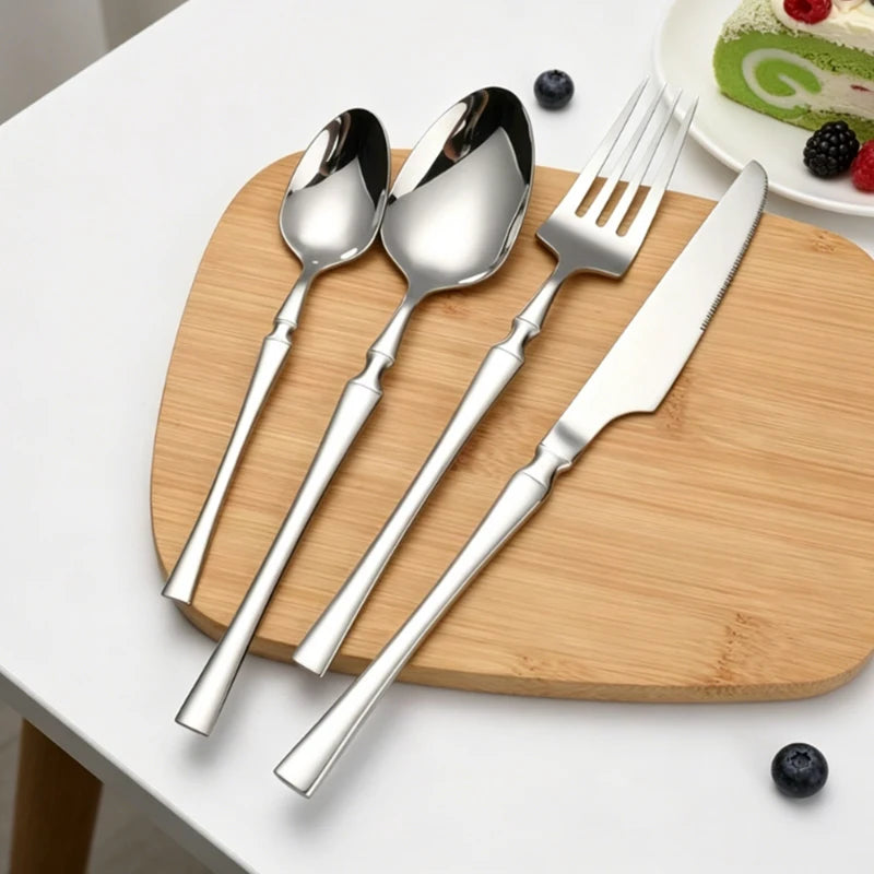 24-piece small waist cutlery set, including western cutlery cutlery steak cutlery dessert spork coffee spoon.