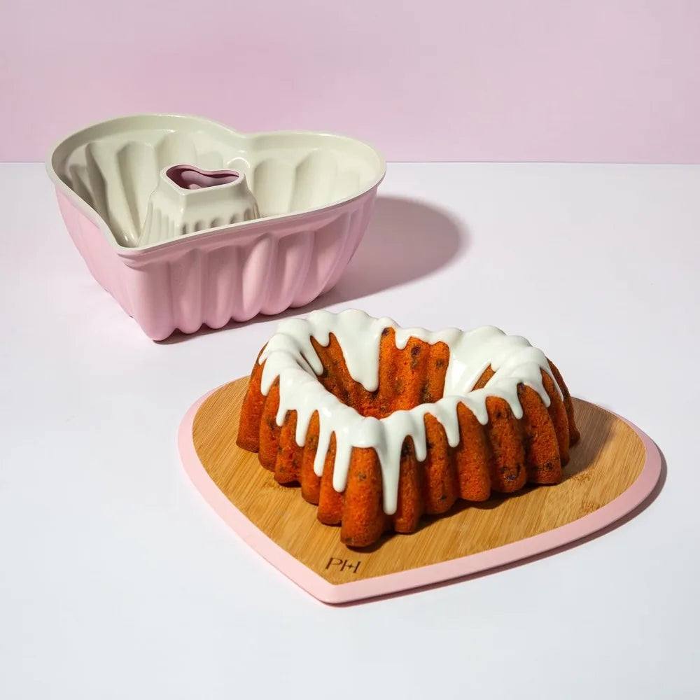 9-Inch Heart Shaped Fluted Cake Pan, Cast Aluminum Nonstick Bakeware, Dishwasher Safe, PFAS-Free, Pink