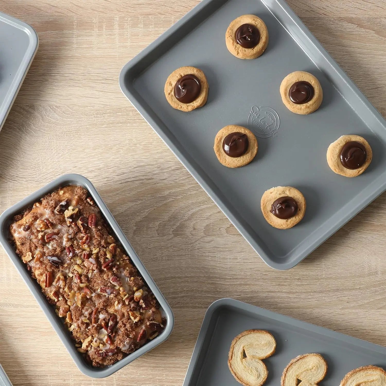 13x9 Inch Nonstick Cookie Sheet, PFOA PFAS PTFE Free Carbon Steel Baking Pan, Easy Clean Bakeware for Cookies, Cakes, and Brownies